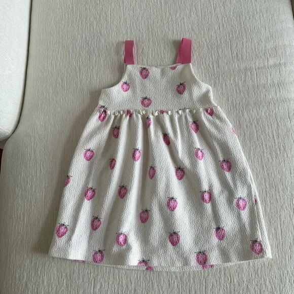 Zara Girls strawberries print sleeveless dress - Picture 4 of 7